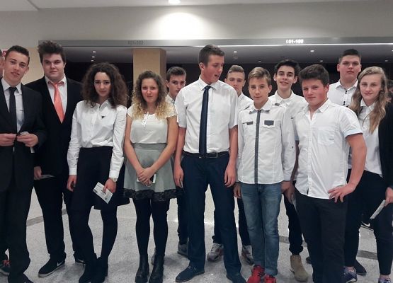 Gimnazjaliści w Teatrze Muzycznym w Gdyni grafika