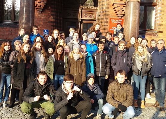 Polsko – niemiecka wymiana młodzieży  „Es begann in Danzig….“ – „Zaczęło sie w Gdańsku….“ grafika