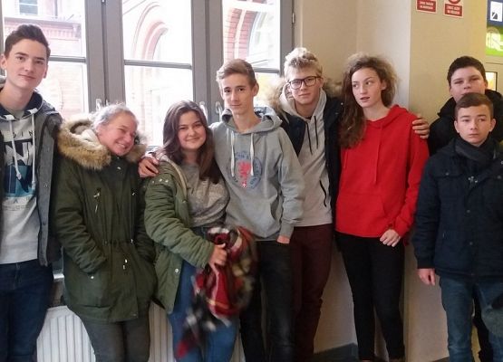 Polsko – niemiecka wymiana młodzieży  „Es begann in Danzig….“ – „Zaczęło sie w Gdańsku….“ grafika