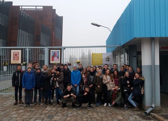 Polsko – niemiecka wymiana młodzieży  „Es begann in Danzig….“ – „Zaczęło sie w Gdańsku….“ grafika