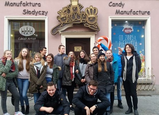 Polsko – niemiecka wymiana młodzieży  „Es begann in Danzig….“ – „Zaczęło sie w Gdańsku….“ grafika