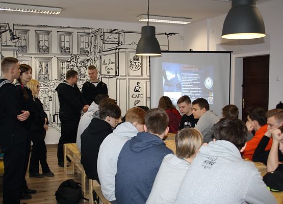 Zespół Szkół Morskich w Darłowie – dla tych, którzy kochają morze i morską przygodę… grafika