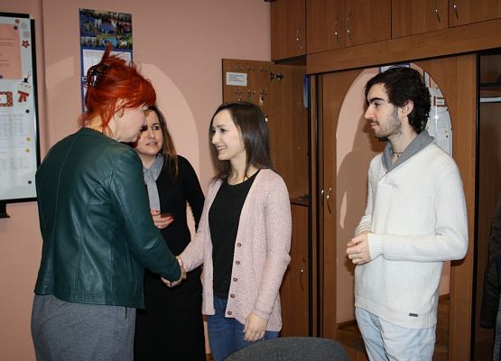 Lekcje z wolontariuszami z Włoch i Niemiec  – Erasmus+ grafika