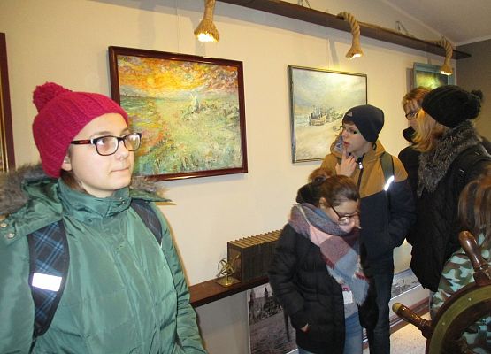 Człowiek, morze i niezwykła pasja grafika