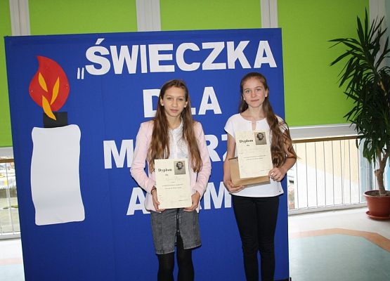 Świeczka dla mistrza Adama grafika