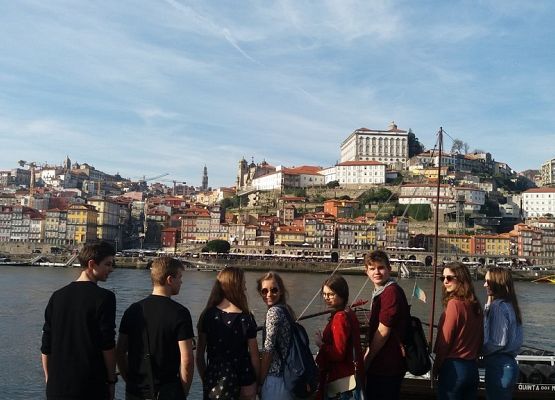 Grupa Erasmus+ w Portugalii grafika