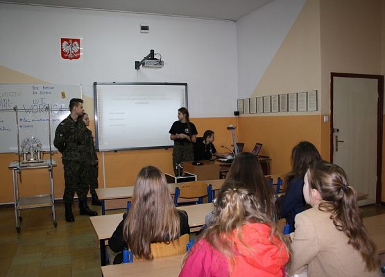 Wizyta trzecioklasistów w szkołach ponadgimnazjalnych grafika