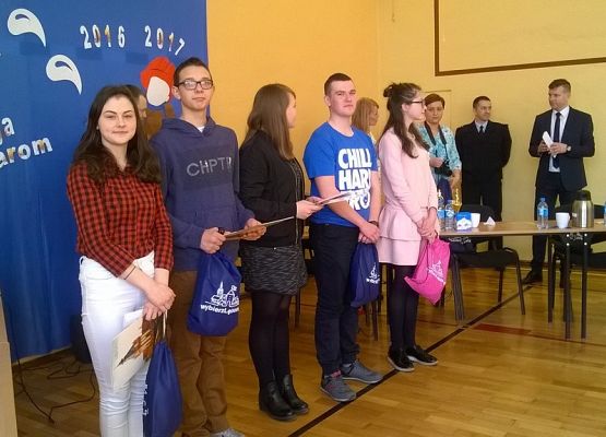 Sukces naszych gimnazjalistów w eliminacjach miejskich Ogólnopolskiego Turnieju Wiedzy Pożarniczej „ Młodzież zapobiega pożarom” grafika