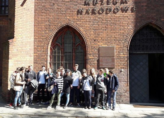 Lekcja przedmiotowa z języka polskiego w Gdańsku grafika