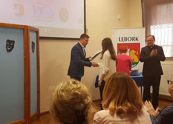 Mamy dwóch laureatów z biologii grafika