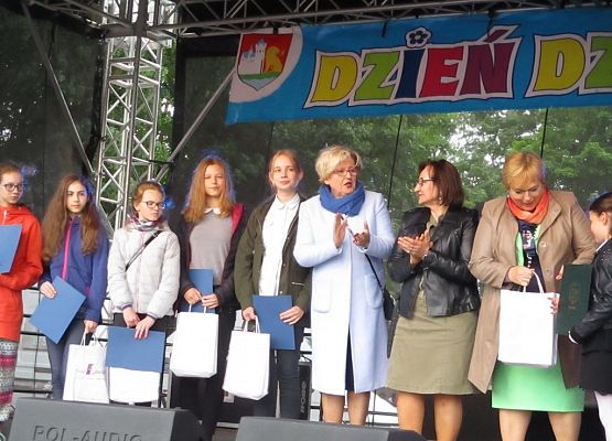 Sukces naszych gimnazjalistek grafika