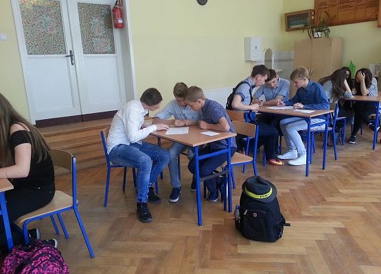 Sukces pierwszaków grafika