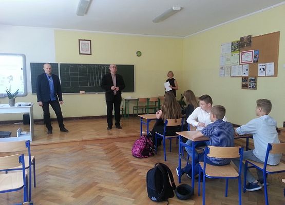 Sukces pierwszaków grafika