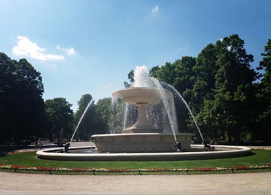 IIIA zdobyła Warszawę grafika