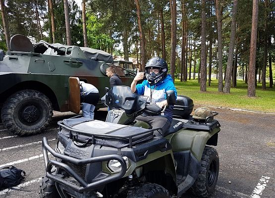 Święto Batalionu w Lęborku - Ia w Jednostce Wojskowej grafika