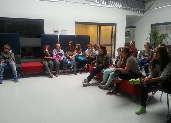 Ciekawa lekcja w terenie grafika