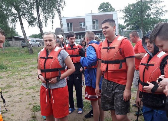 Hardcorowy spływ kajakowy grafika