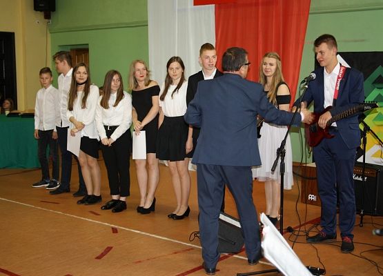 Zakończenie roku szkolnego 2016/2017 grafika