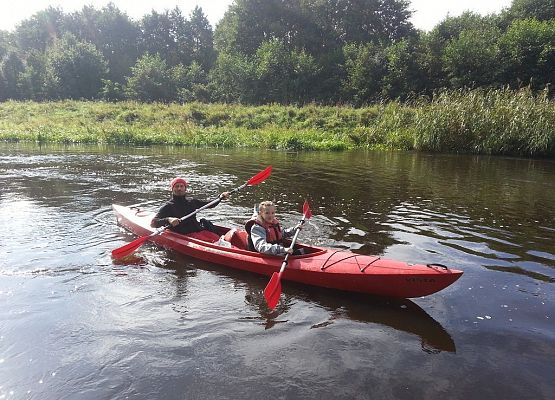 IIa i IIs na spływie kajakowym grafika