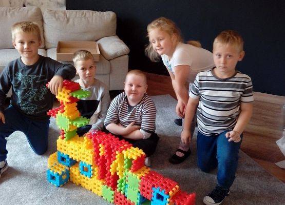 Świetlicowe malowanie grafika