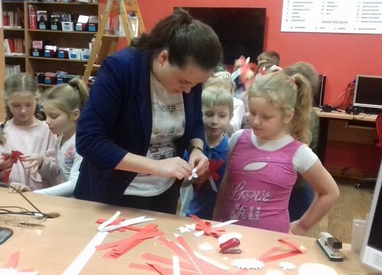 Lekcja biblioteczna w MBP grafika