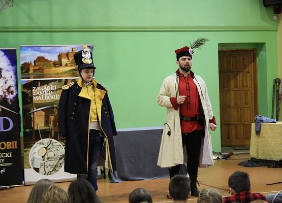 Pełna uroku ,,Żywa lekcja historii” grafika