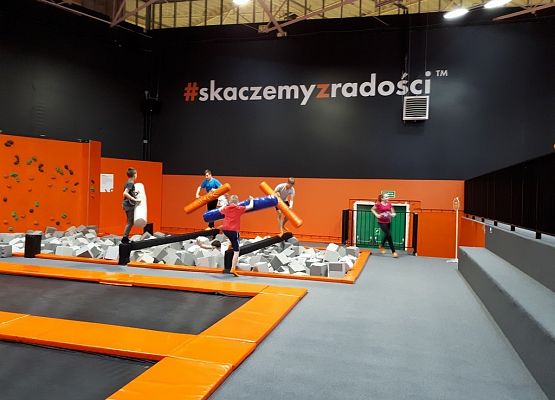 Wycieczka do Jumpcity grafika