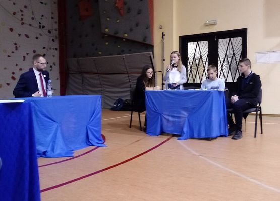 Projekt „RównoWaga. Siła słów bez hejtu” grafika