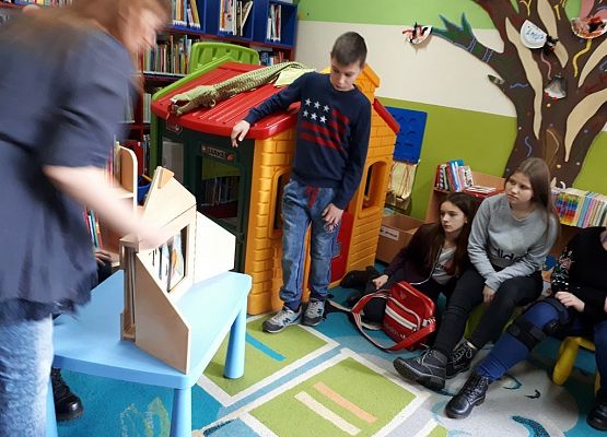 Klasa VIIa w Bibliotece Miejskiej w Lęborku grafika