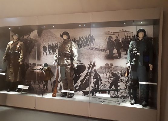 Klasa VIIa i IId w Muzeum II Wojny Światowej grafika