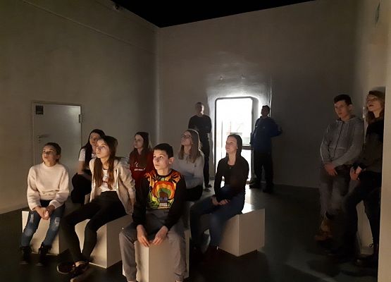 Klasa VIIa i IId w Muzeum II Wojny Światowej grafika