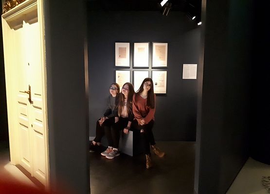 Klasa VIIa i IId w Muzeum II Wojny Światowej grafika