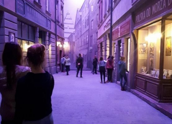 Klasa VIIa i IId w Muzeum II Wojny Światowej grafika