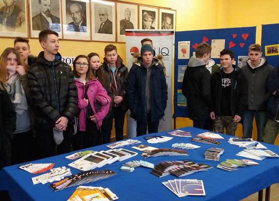 Targi edukacyjne grafika