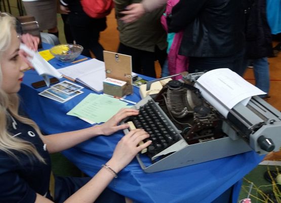 Targi edukacyjne grafika