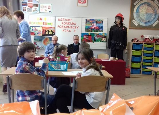 Sukces pierwszaków w konkursie wiedzowym grafika