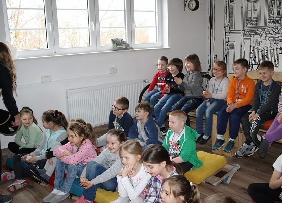 Czas na przygodę z książką grafika