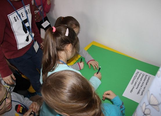 Czas na przygodę z książką grafika