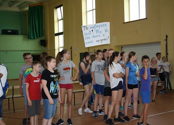 Bo „ Kiedy śmieje się dziecko, śmieje się cały świat”… grafika