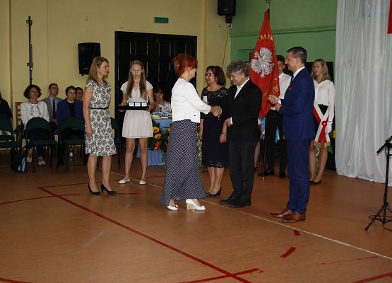 Pożegnania nadszedł czas grafika