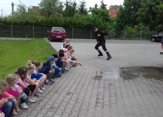 Niezwykłe lekcje pierwszoklasistów grafika