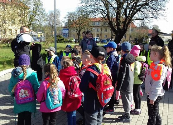 Niezwykłe lekcje pierwszoklasistów grafika