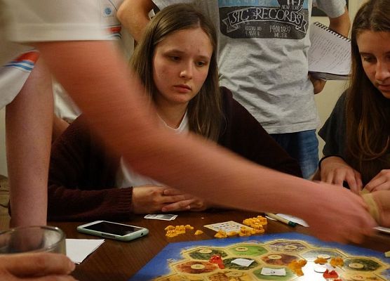 Obóz naukowy w Wielu grafika