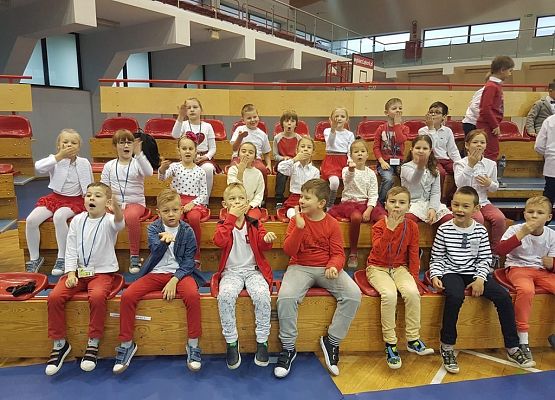 Pierwszaki z wizytą w SP7 grafika