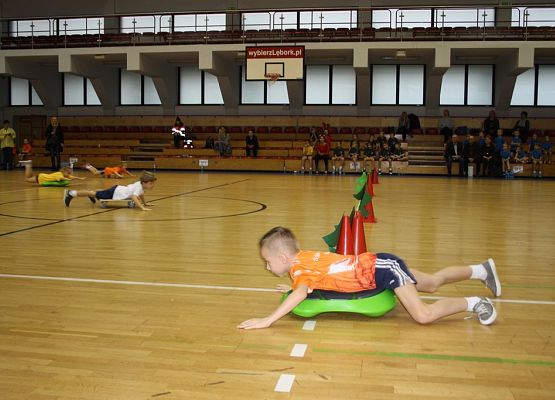 Lęborskie pierwszaki to fajne dzieciaki! grafika