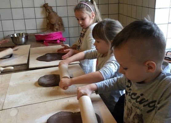 Wizyta w piernikowej fabryce pyszności grafika