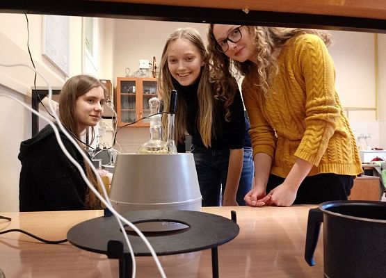 Zajęcia na Uniwersytecie Morskim grafika