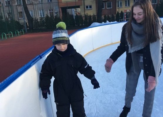 Pierwszaki na lodowisku grafika