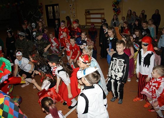 Bal z Klaunem grafika