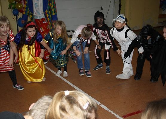 Bal z Klaunem grafika